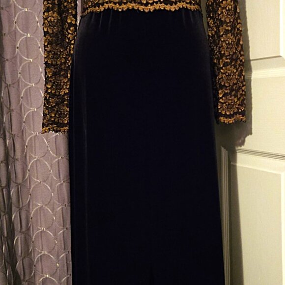 Jeremy Scott Braemar Gold Laced & Black Velvet Gown - Size 14 - Picture 6 of 7